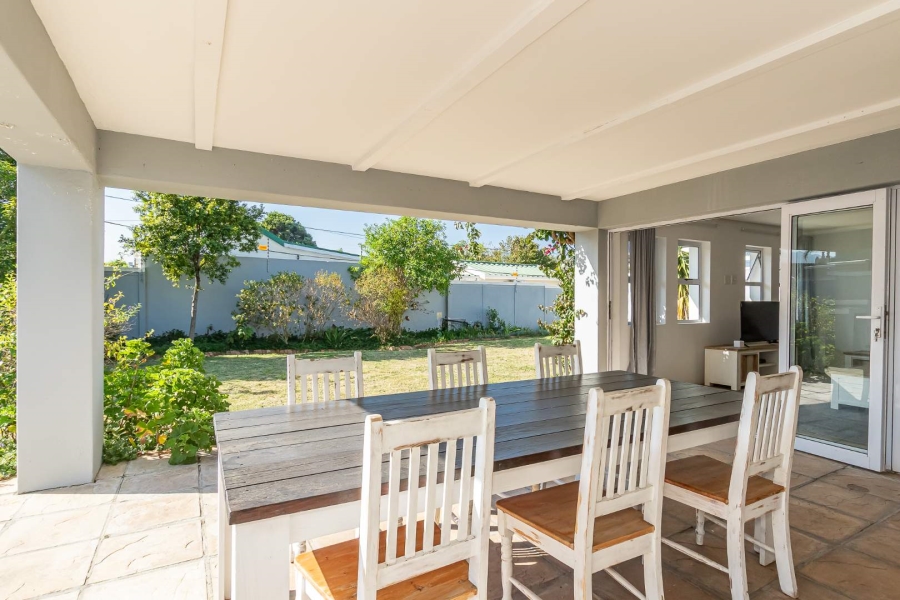 5 Bedroom Property for Sale in Tokai Western Cape